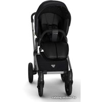 Универсальная коляска Invictus V-Pram (3 в 1, черный/золотистый, серебристая рама)