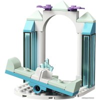 Конструктор LEGO Disney Princess 43194 Зимняя сказка Анны и Эльзы