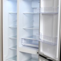 Холодильник side by side Hyundai CS6073FV (золотистое стекло)