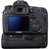 Зеркальный фотоаппарат Canon EOS 7D Mark II Kit 18-135mm IS STM