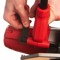 Дисковая (циркулярная) пила Milwaukee CS 60