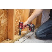 Гайковерт Milwaukee M18 BIW12-402C 4933443607 (с 2-мя АКБ, кейс)