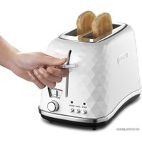 Тостер DeLonghi Brillante CTJ 2103.W