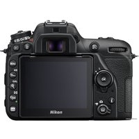 Зеркальный фотоаппарат Nikon D7500 Kit 18-55 VR