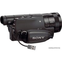 Видеокамера Sony HDR-CX900E