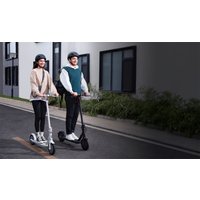 Электросамокат Xiaomi Electric Scooter 3 Lite BHR5777CN (китайская версия, белый)