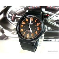 Наручные часы Casio MW-240-4B