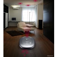 Робот-пылесос LG VR6690LVTM