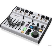 Микшерный пульт Behringer Flow 8