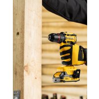 Дрель-шуруповерт Denzel CDH-BL-20 (с 2-мя АКБ, кейс)