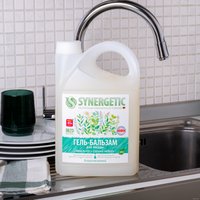 Средство для мытья посуды Synergetic биоразлагаемое Эвкалипт и горный чабрец 3.5 л