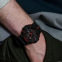 Наручные часы Casio G-Shock GA-700BNR-1A