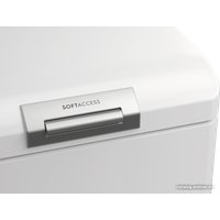 Стиральная машина с вертикальной загрузкой Electrolux UltraCare 800 EW8TN3372P
