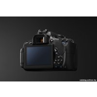 Зеркальный фотоаппарат Canon EOS 700D Body