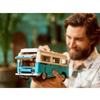 Конструктор LEGO Creator Expert 10279 Фургон Volkswagen T2 Camper