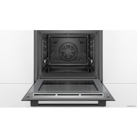 Электрический духовой шкаф Bosch HBG578FB6R