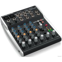 Микшерный пульт Behringer Xenyx 802S