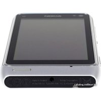 Телефон Nokia N8