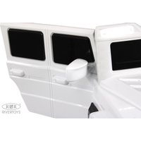 Электромобиль RiverToys Z111VO (белый)