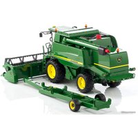 Комбайн Bruder John Deere T670i 02132