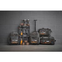  DeWalt DCK200MM2T (шуруповерт, винтоверт, 2 АКБ, кейс)