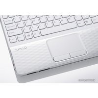 Ноутбук Sony VAIO VPC-EH3F1R/W