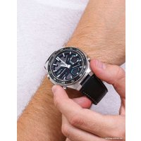 Наручные часы Casio Edifice EFV-C110L-1A