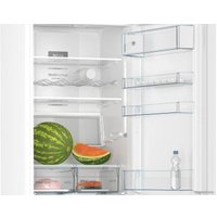 Холодильник Bosch Serie 4 VitaFresh KGN39XW28R