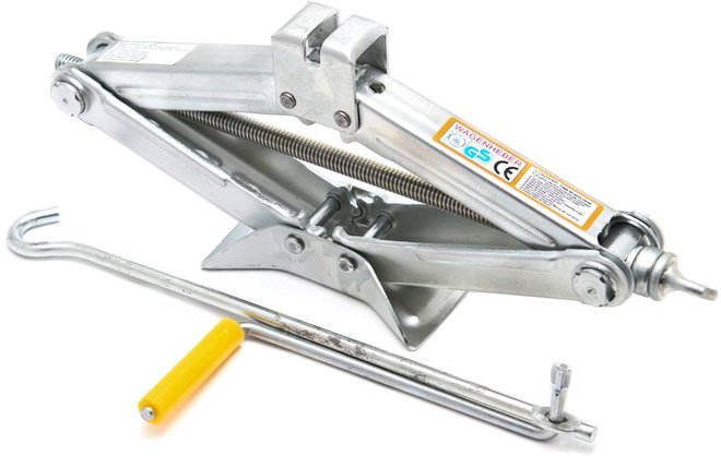 

Ромбовый домкрат FORSAGE ST-105A 1.5т.