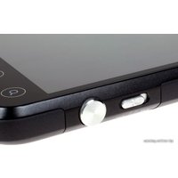 Телефон HTC Evo 3D