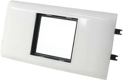 

Суппорт для кабель-канала Legrand Mosaic с крышкой 65мм 010952