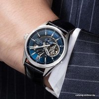 Наручные часы Orient RE-AV0005L