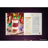 Книга издательства Эксмо. Волшебная выпечка Гарри Поттера. 60 рецептов от пирогов миссис Уизли до тортов тети Петунии. Иллюстрированное неофиц. издание