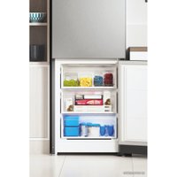 Холодильник Indesit ITS 5200 X