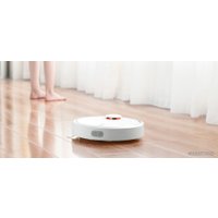 Робот-пылесос Xiaomi Mi Robot Vacuum Cleaner SDJQR02RR (белый, международная версия)