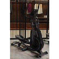 Эллиптический тренажер Calviano Extra (черный)