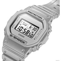 Наручные часы Casio G-Shock DW-5600FF-8