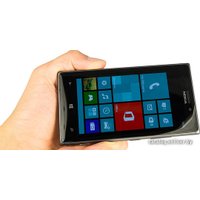 Смартфон Nokia Lumia 925 (16Gb)