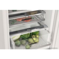 Холодильник Whirlpool WHC20 T573 P в Гомеле