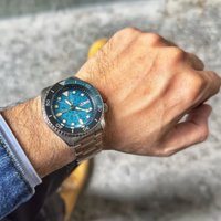 Наручные часы Seiko 5 Sports SRPJ45K1