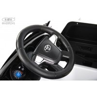 Детский электромобиль RiverToys М555БХ (белый)