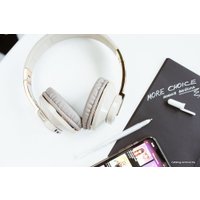 Наушники More Choice HW33 (бежевый)