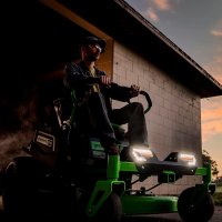 Райдер Greenworks Zero Turn CrossoverT GC82ZT107 7404107 (без АКБ)