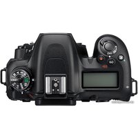 Зеркальный фотоаппарат Nikon D7500 Body