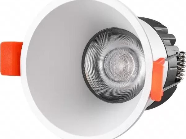 

Точечный светильник iLedex Mars DIM 207-7W-D75-3000K-24DG-WH