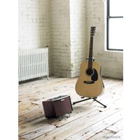 Комбоусилитель Roland AC-33