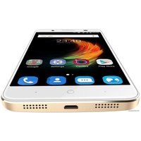Телефон ZTE Blade A610 Plus Gold
