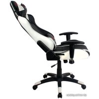 Игровое (геймерское) кресло Red Square Pro Moon White