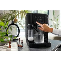 Кофемашина DeLonghi Magnifica Start ECAM220.60.B