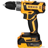 Дрель-шуруповерт Deko DKCD20V 080-1002 (с 2-мя АКБ, кейс, оснастка)